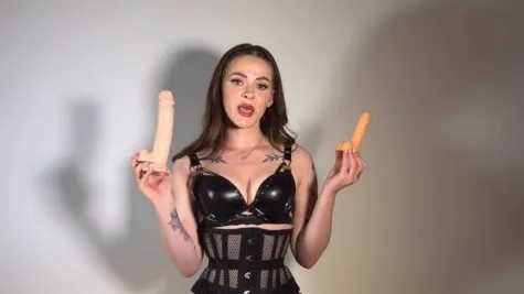 THEcherrygirl - Alpha fucks, beta bucks