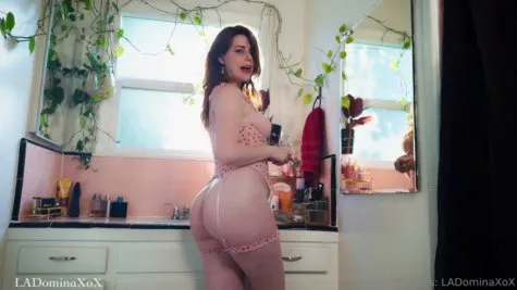 Mistress Avalon - Getting Ready for My Date - Caged and Cucked